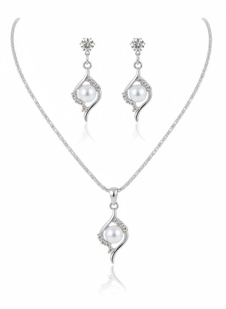 Luxe Encore Pearl & Rhinestone Necklace Set