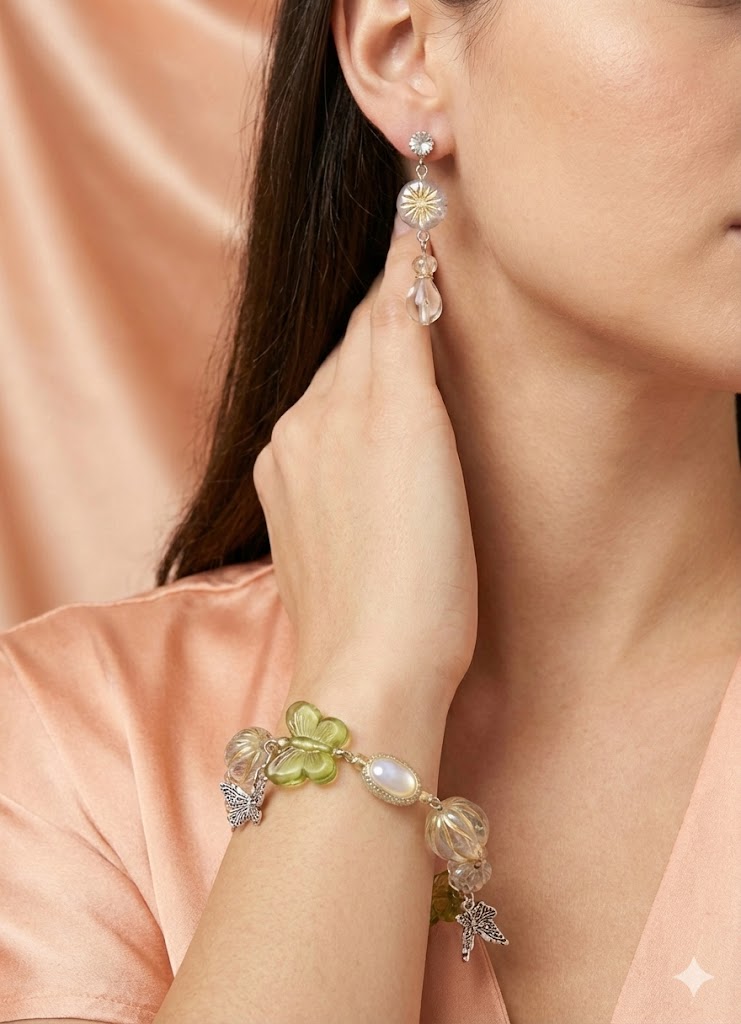 Playbill Pop Charm Bracelet & Earring Set