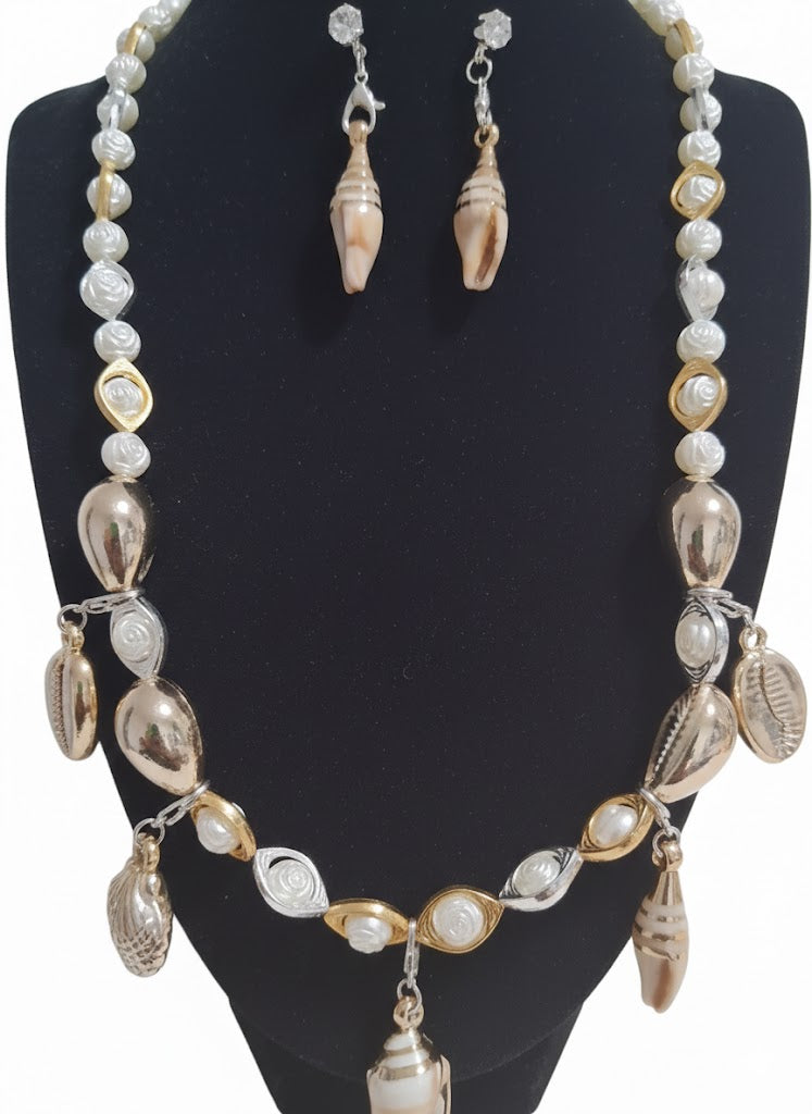 Seaside Versatility Detachable Charm Necklace Set